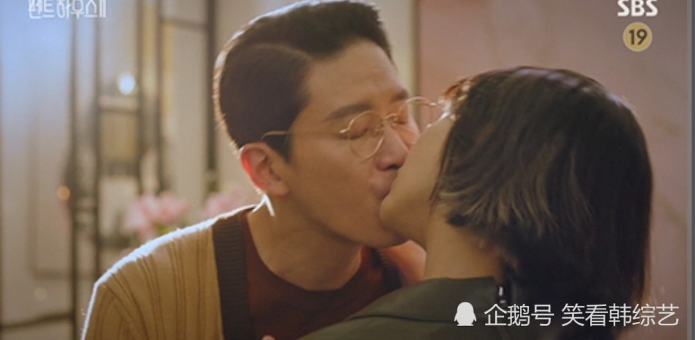 《顶楼2》李智雅登场到严基俊的吻戏"好久不见,朱丹泰