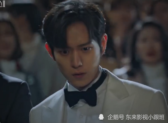 《顶楼2》:裴露娜下线之后,周锡勋爱上了夏恩星?居然还表白了
