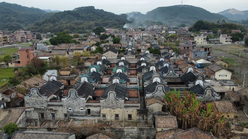 清远佛冈上岳古村,朱熹后人的村落,住锅耳楼以显示家世显赫