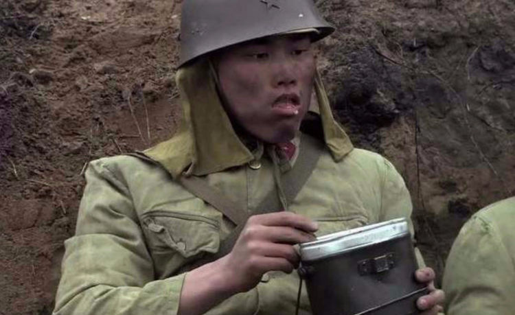 日本人也拍"抗日剧",是如何描述八路军的?比国产神剧更真实