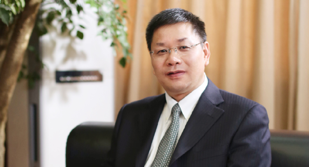 华海集团董事长_诸暨华海集团车间照片