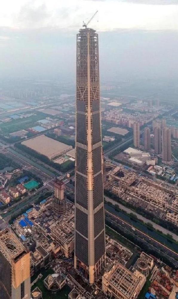 花700亿建中国第一高楼,今12年过去,高楼却成中国最大
