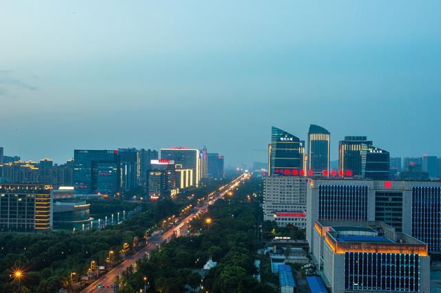 诸暨市区人口_深入融入南北两大都市区 诸暨准备如何下好这盘大棋(3)
