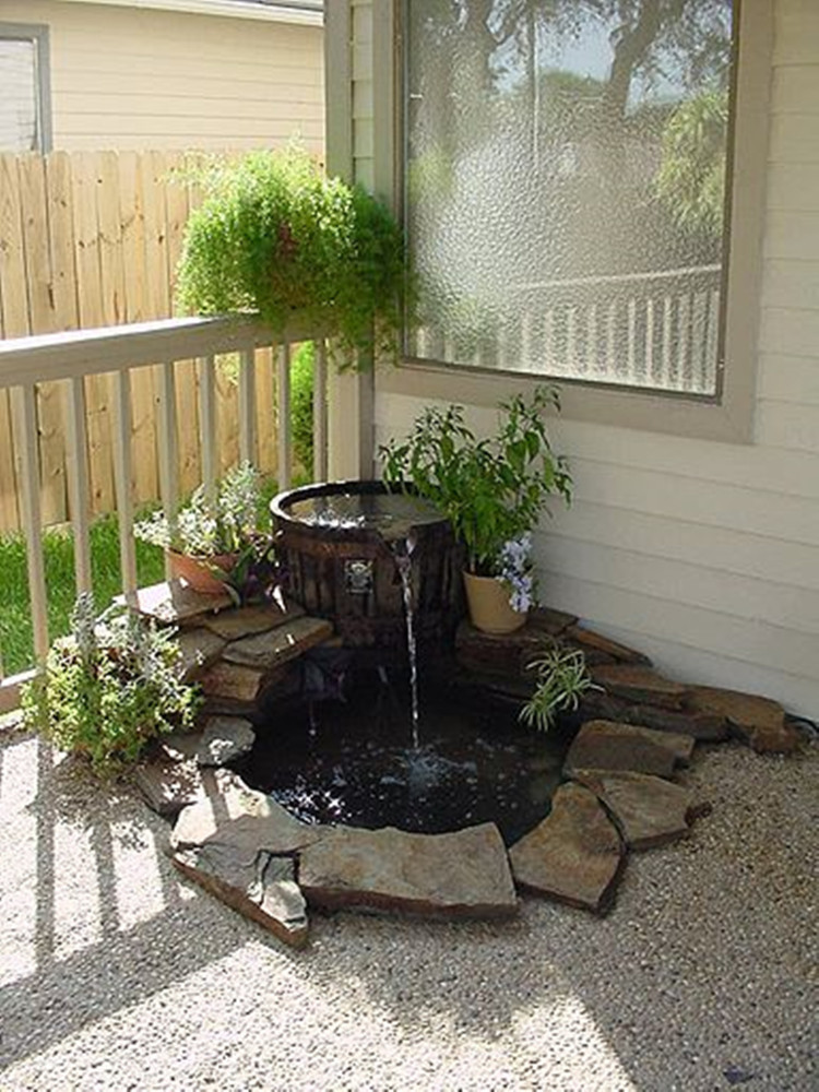若是我家带院子,不会用来种菜,一定要弄个喷泉玻璃鱼池,多亮眼
