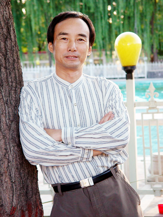 《暴风眼》中的3位老戏骨,他们的幕后人生各有悲欢