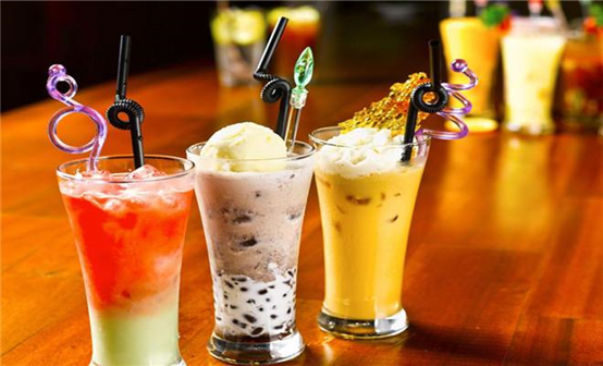 奇点君点评: 继秋天的第一杯奶茶后春天的第一杯奶茶也来了?