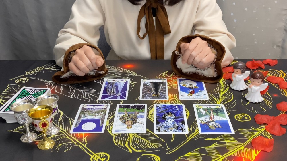灵魅塔罗巨蟹座3月下半月运势或有隐瞒带有逃避心理