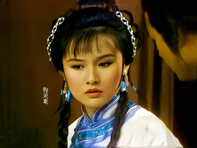 人物演绎上也都中规中矩,王路遥的苗若兰,伍宇娟的袁紫衣,龚慈恩的程