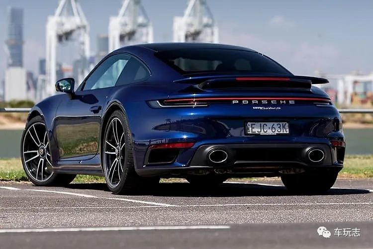 也许carrera就够了,谁需要顶级保时捷911 turbo s?