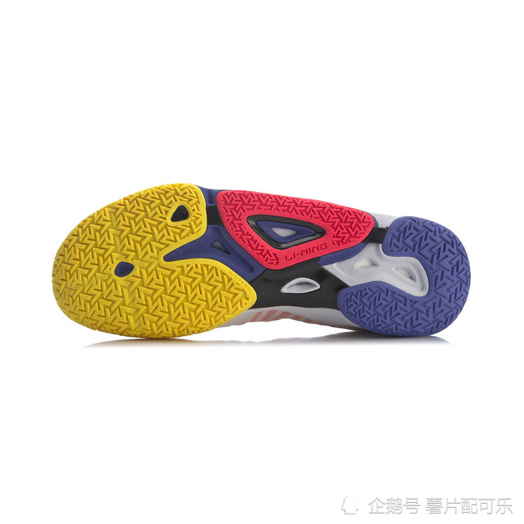 挥一挥球拍,不留一个活口(偷笑)～李宁·突袭4