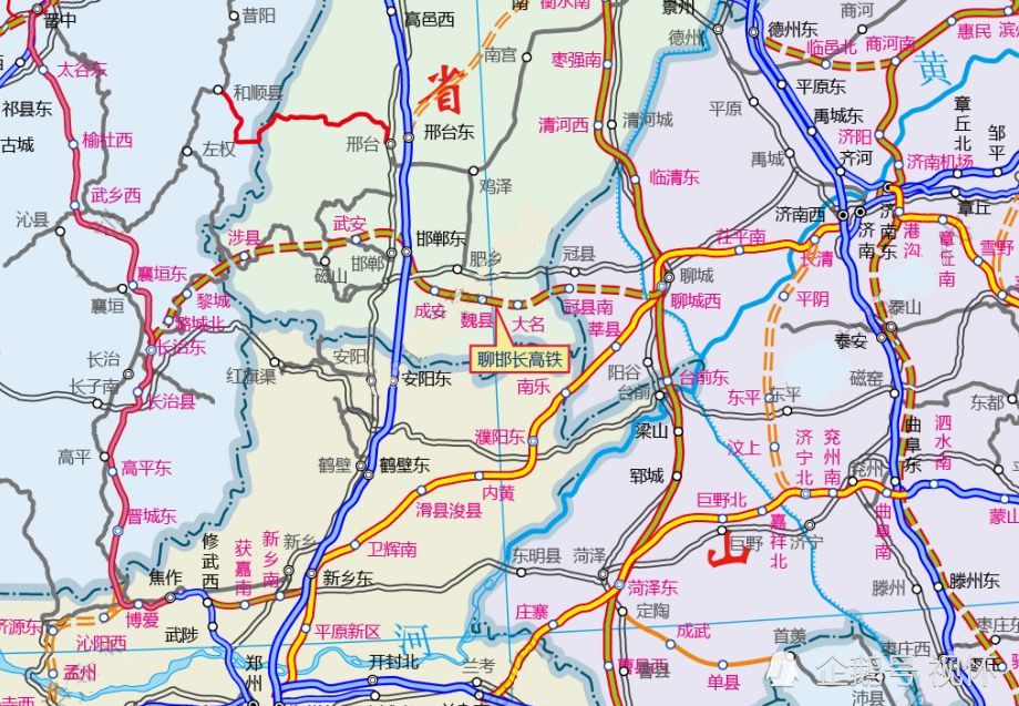 武安后至邯郸东站,出站后沿邯济铁路通道一路向东引入郑济高铁聊城