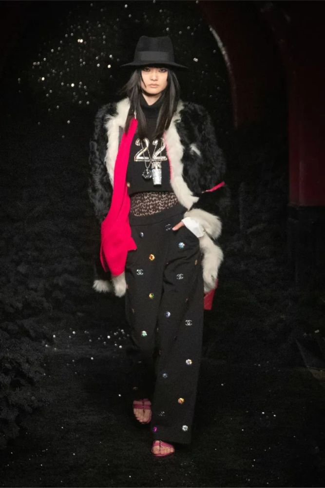 品牌秀场|chanel香奈儿 2021-22秋冬时装秀