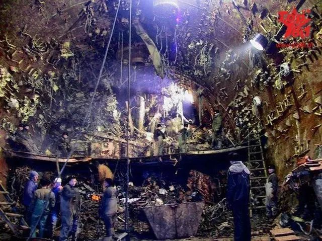 俄罗斯海军之殇——库尔斯克号核潜艇沉没事故