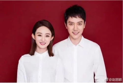 白色底婚纱照_婚纱照风格