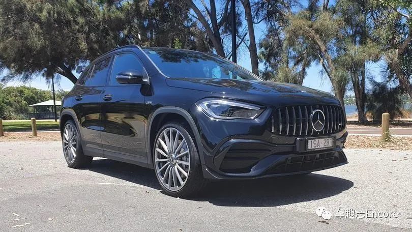 2021款gla200奔驰图片,gla200奔驰图片 2021款奔驰amg gla 35:小号性能利器有吸引力吗?