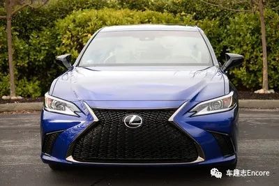 2021年雷克萨斯es 350 f运动黑线特别版:值得吗?