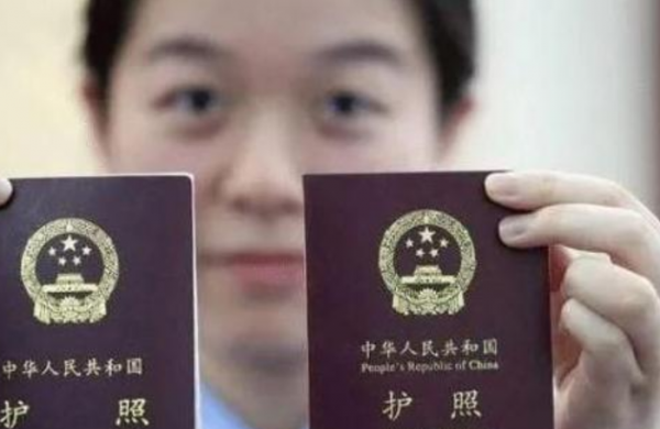 6000美籍华人叫嚣:中国必须承认双国籍,结果可想而知
