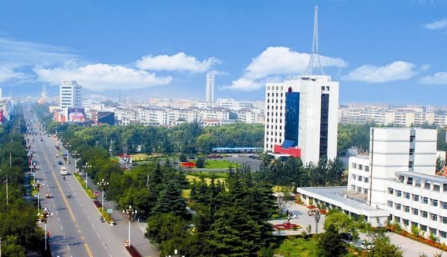 山东泰安2020GDP_2020山东泰安一模试题(3)