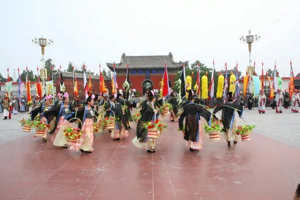 中国最大民间庙会淮阳太昊陵二月庙会本周六启动