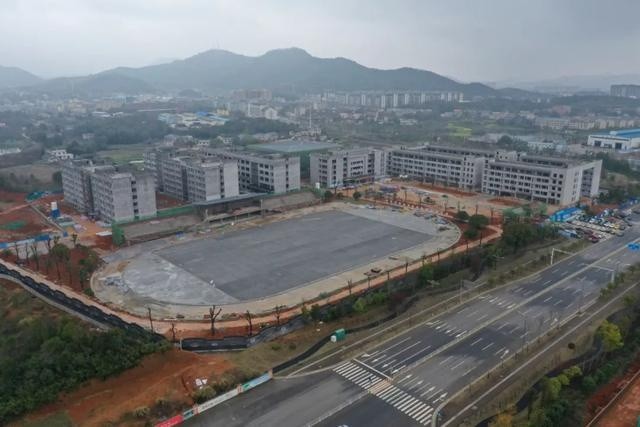 韶山学校高新校区预计5月30日竣工 9月1日投入使用