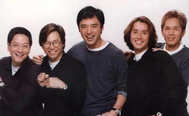 分别由谭咏麟,钟镇涛,彭健新,陈友和叶智强组成,被外界称为 "温拿五虎