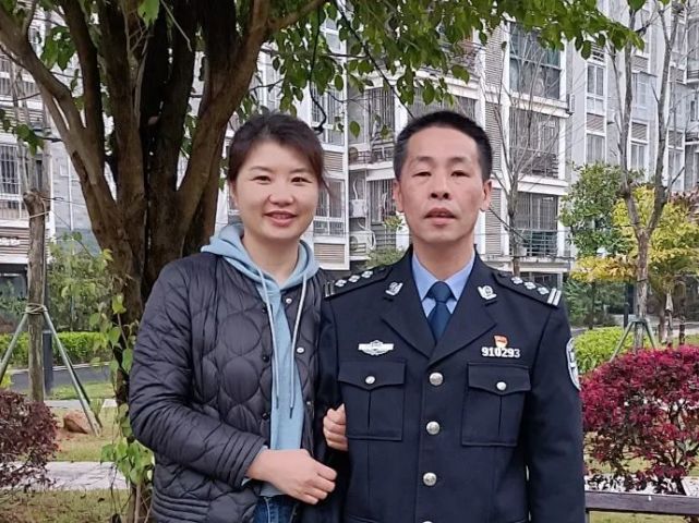 【致敬了不起的她】雷海燕:诠释好警嫂的时代风采