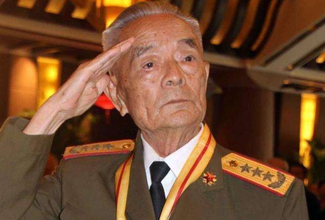 河南四位上将:有位上将成就高过许世友,还有一位100岁