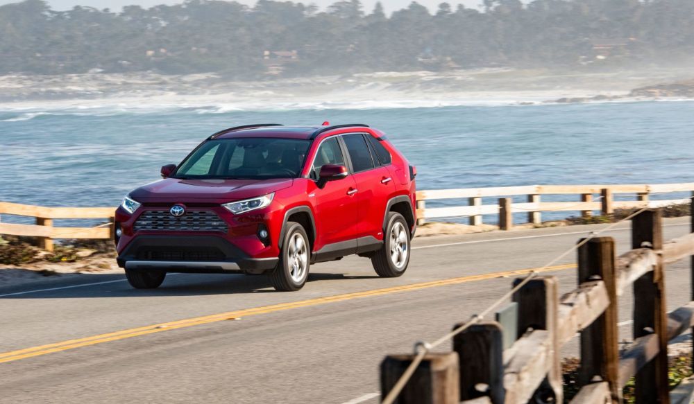 rv4丰田2021款报价,新款丰田rv4报价及图片 2021款丰田rav4荣放,插电混动版,与油电混动的区别