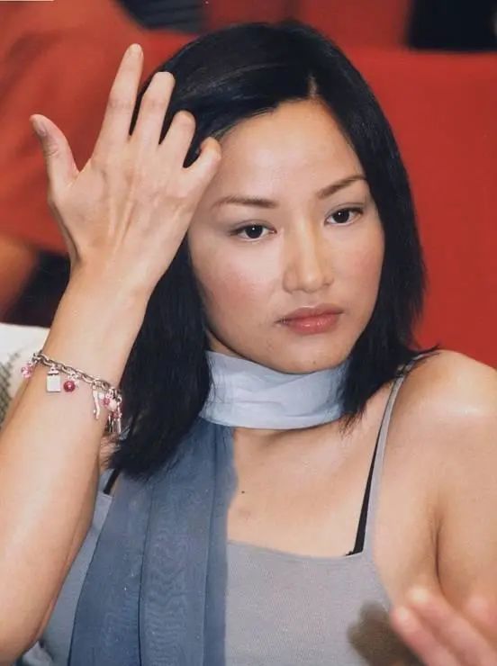 让周迅痴恋害瞿颖崩溃自闭猎艳高手李亚鹏和他泡过的女神们