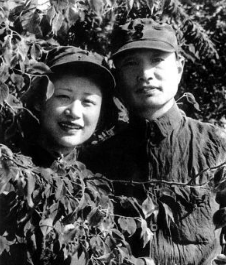 李又兰新婚2月成项英遗孀二婚嫁张爱萍白头偕老恩爱61年