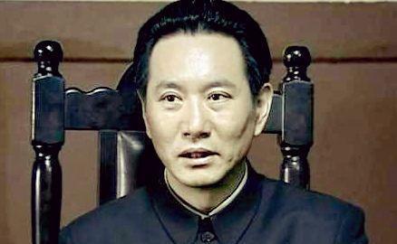 军统特务们到底是穿军装还是中山装?详解军统人员的四