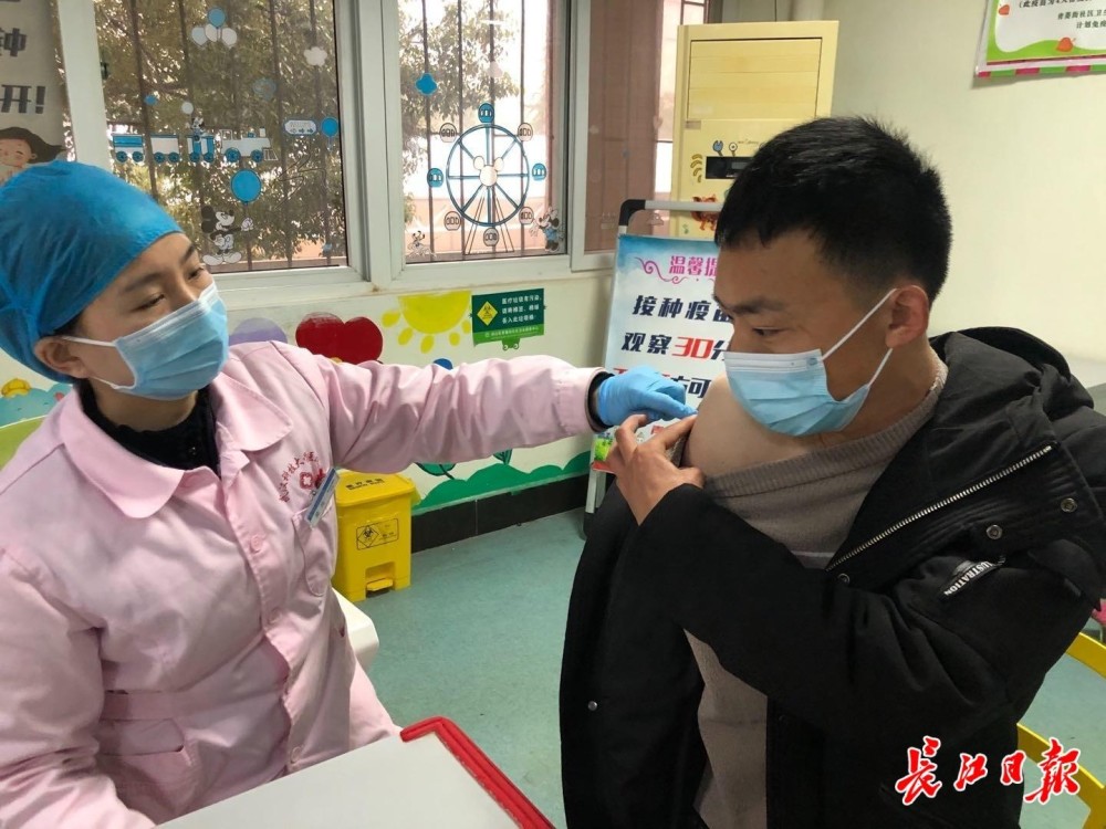 武汉已有60余万人接种新冠疫苗,专家呼吁符合接种条件