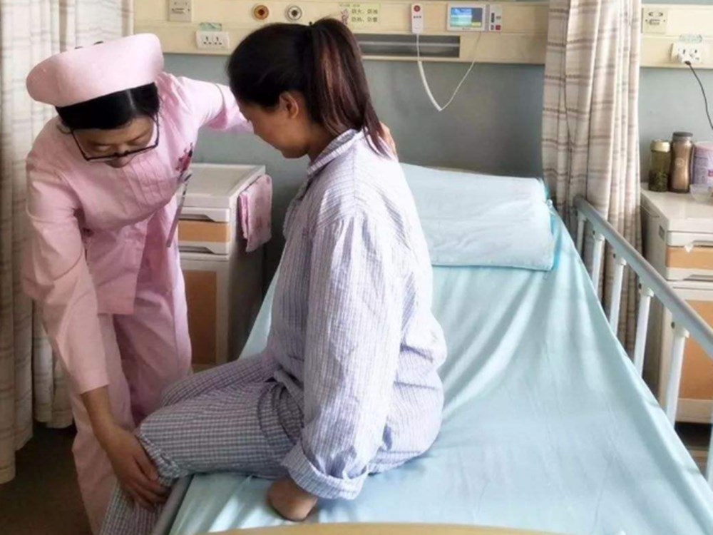 剖腹产比顺产轻松?看完这些"手术工具",别再说女人"矫情"