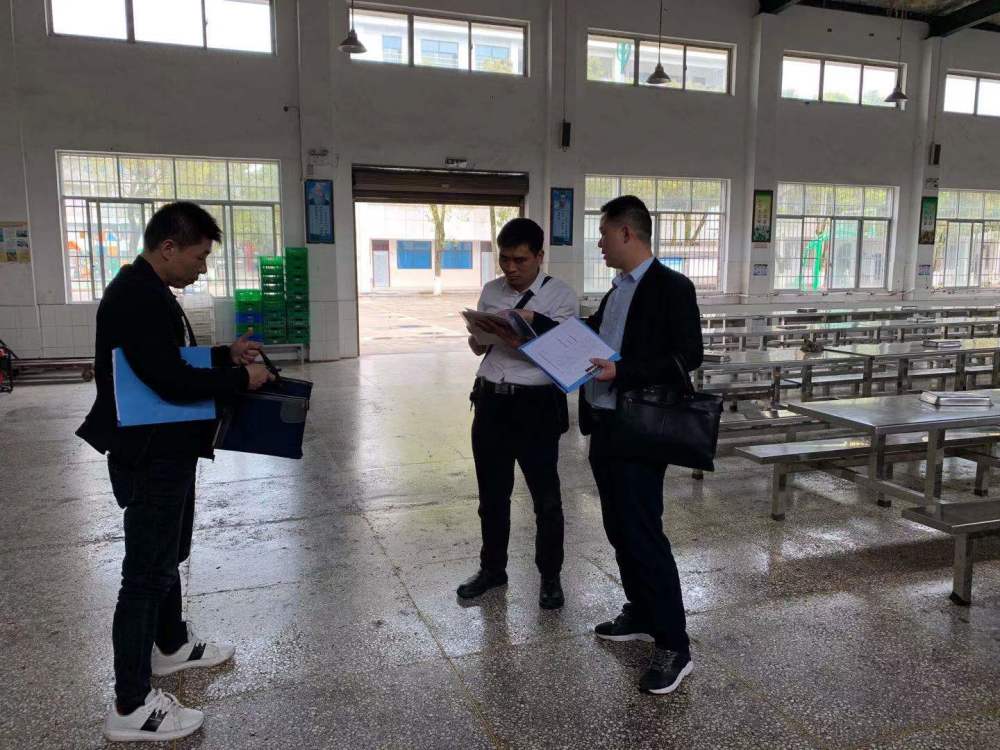 桃源县黄石镇中学迎来开学食品安全工作检查
