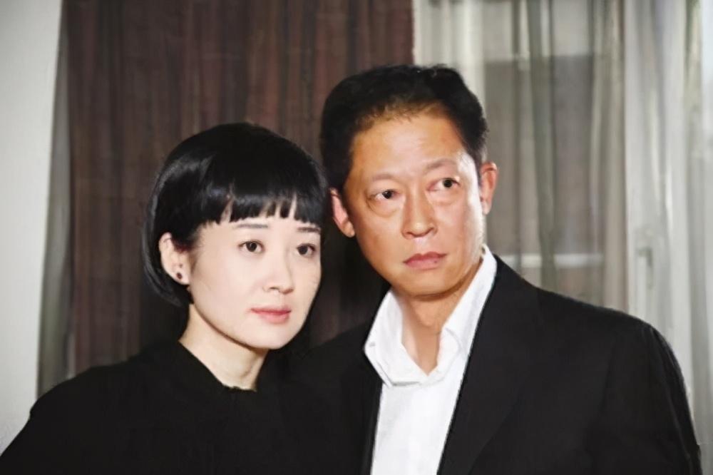 硬核的陈坚红:身价过亿为父母买车买房,用一句话俘获浪子王志文