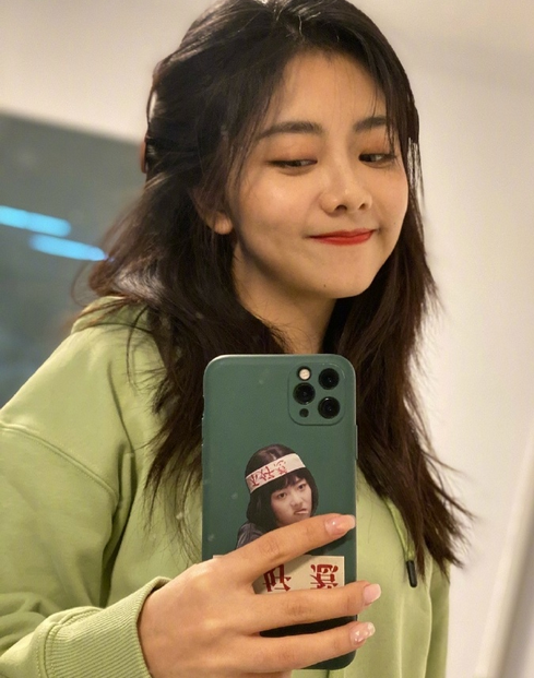 结了婚又离婚?谭松韵辟谣