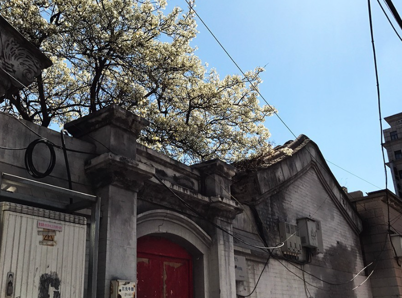 春松胡同春松胡同位于东城区朝阳门南小街东侧据《北京市东城区地名志