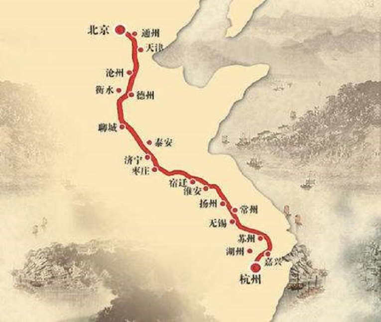 各地已经大量存在的运河河道(从先秦时期开始由各大王朝开凿)连通起来