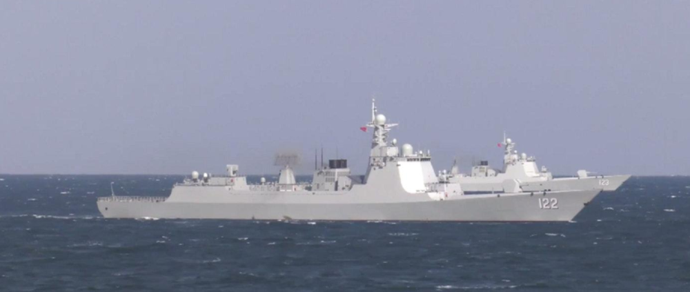 055拉萨舰和052d淮南舰服役,俄罗斯也要前来求技术?