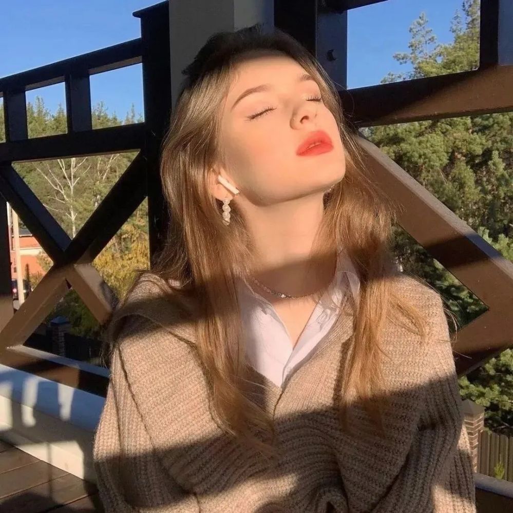 个性欧美女生头像 一些小美好正在井然有序的发生着