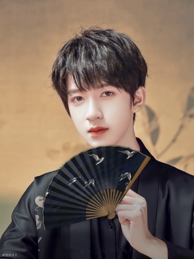 时代少年团贺峻霖你是我朝思暮想的笔尖少年在绝城的荒途里辗转成歌