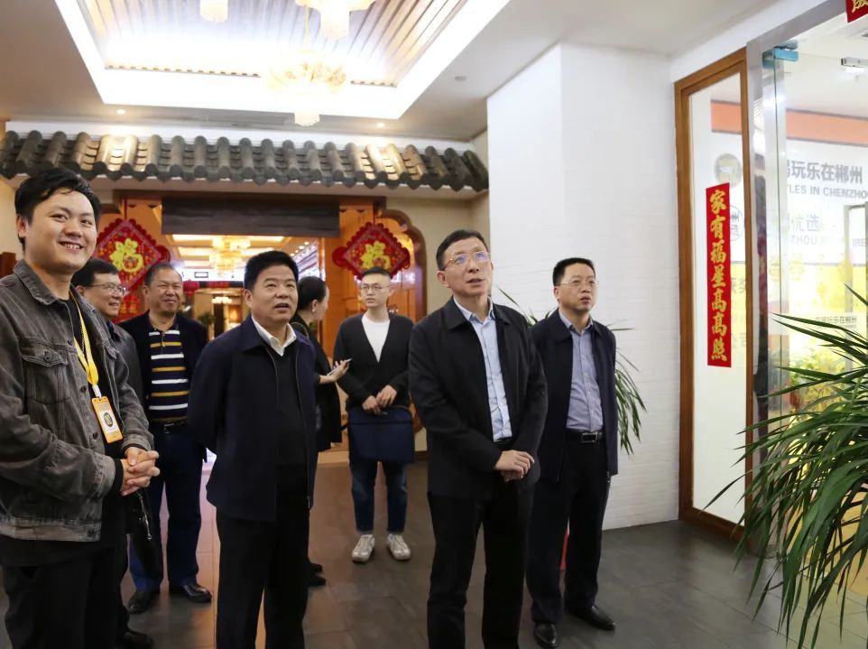 欧阳锋走访市新的社会阶层人士联谊会
