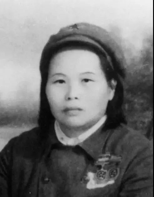 图说党史丨明星·天使:长征中的红军女战士