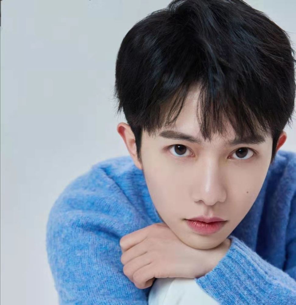 tf三代为李俊濠加油翻跳青你3主题曲那离李飞摇花手也不远了