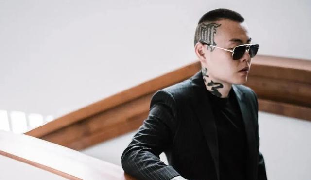 大家别光盯着《空壳》,咱们来聊聊谢帝的新mixtape到底如何?