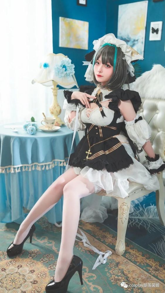 cos:碧蓝航线柴郡cos正片@盒盒,我对带我来这个世界的