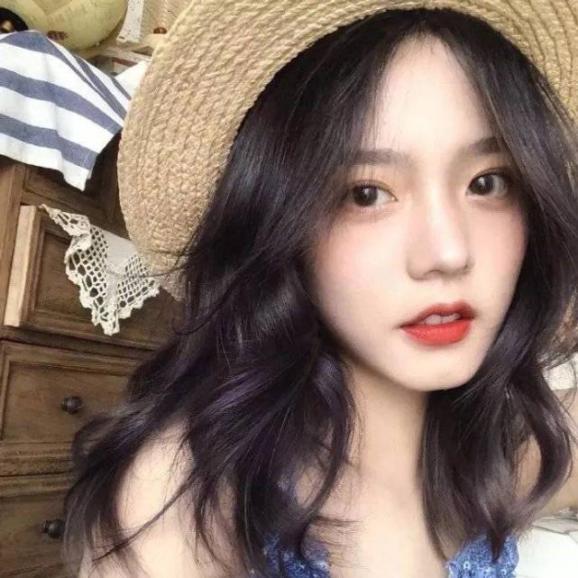 头像壁纸,不定期更新文案表情包,喜欢的话可以点个小心心呀～图源网络