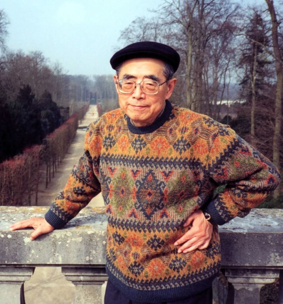 名潼,知名画家.1984年,程十发开始担任上海中国画院院长.