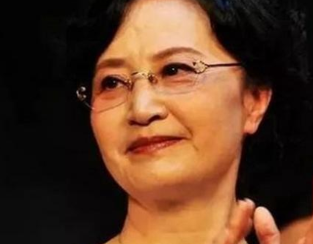 王亚萍:用白酒起家成上海女富豪,多次拒绝绿卡只因是中国人
