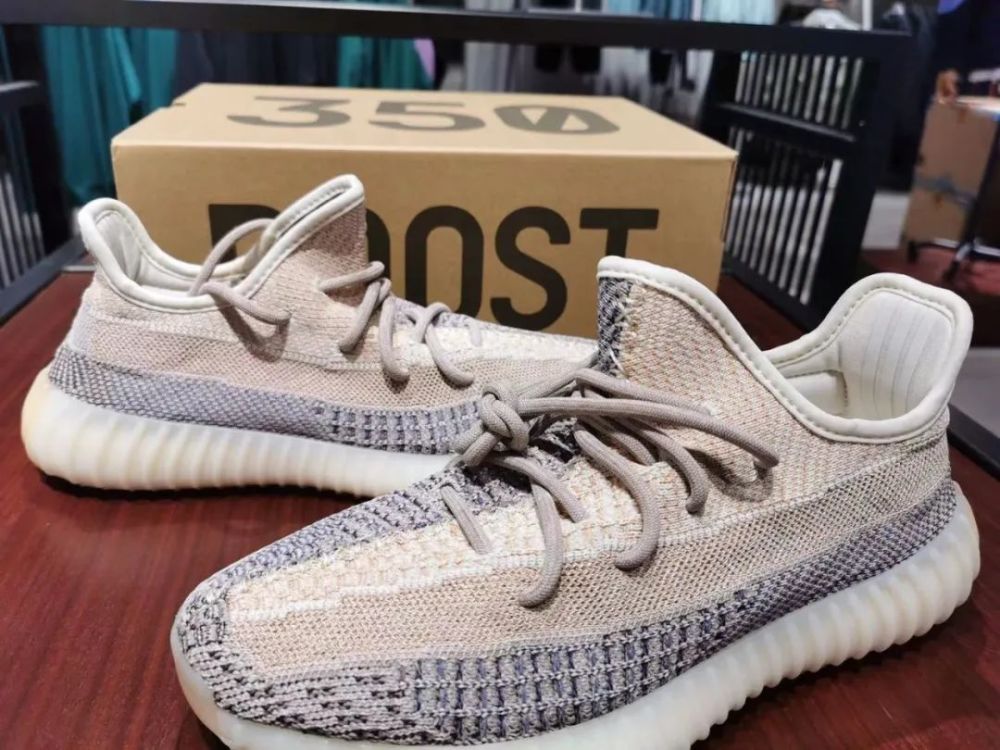 yeezy350新配色,yeezy350配色 350新款太阳下会"变色"?yeezy新配色将使用感光材质设计!